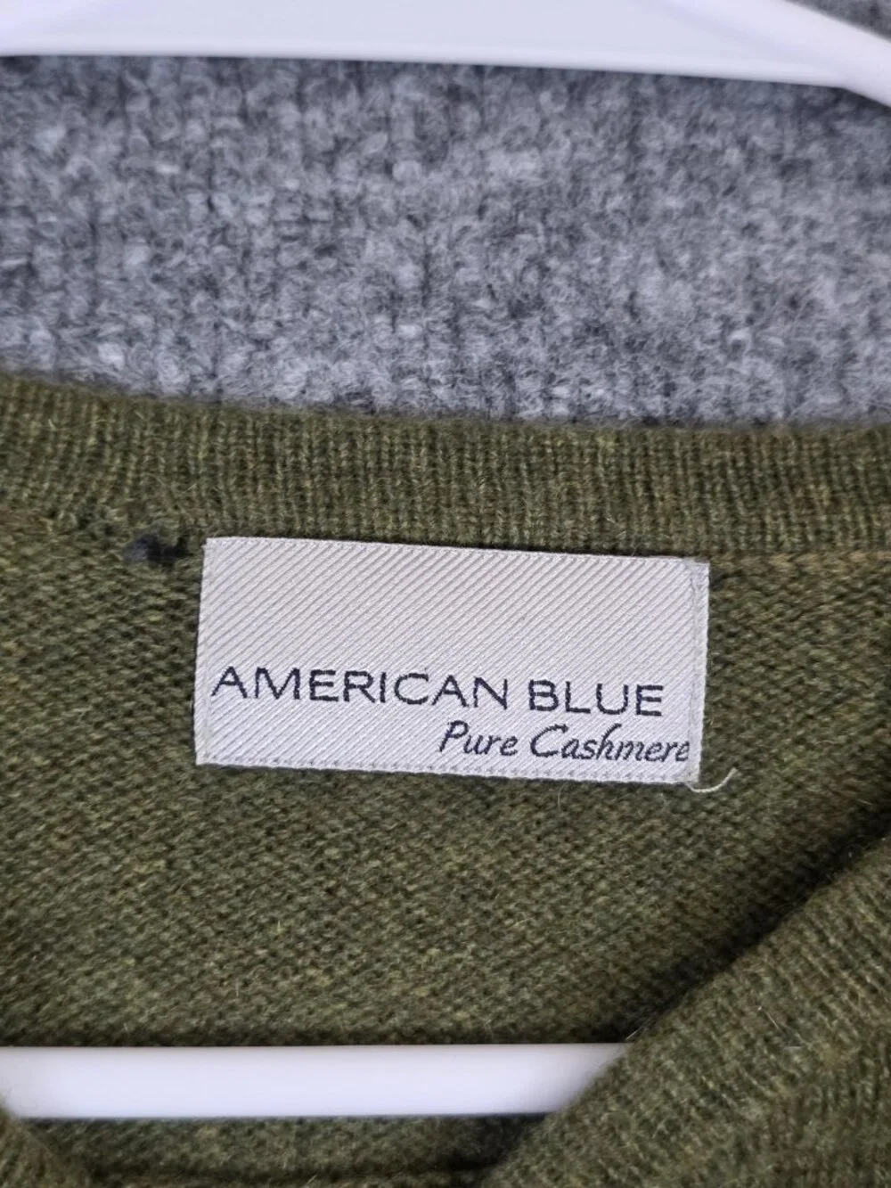 American Blue Sweater Mens Medium Green Cashmere Crewneck Pullover Stains Hole